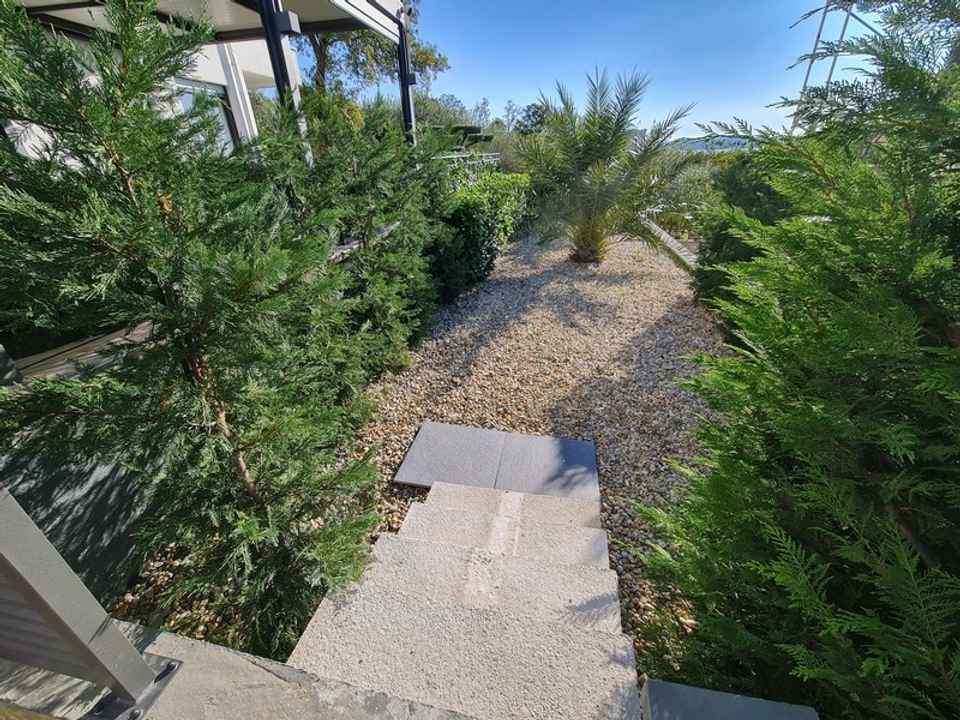 Moderne Neubauwohnung im Erdgeschoss