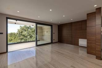 Thumbnail von Modernes Luxus-Appartement mit Pool