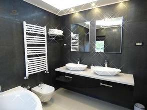 Thumbnail von Moderne Villa mit Swimmingpool und Panorama-Meerblick