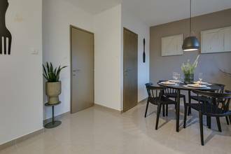 Thumbnail von Modern eingerichtetes Appartement mit traumhaftem Panorama-Meerblick