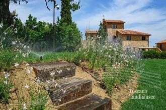 Thumbnail von Encantadora propiedad de piedra natural con piscina en una ubicación panorámica
