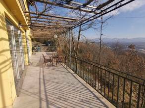 Thumbnail von Wohnung im Erdgeschoss / Souterrain mit Panorama-Meerblick