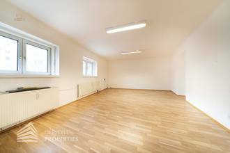 Thumbnail von Außergewöhnliches 2-Zimmer Büro/Praxis, Nähe Landstraße