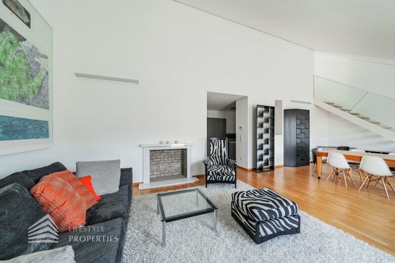 Thumbnail von Lichtdurchflutete Maisonette-Wohnung mit Dachterrasse, Nähe Arenbergpark