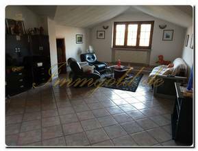 Thumbnail von Immogold, aparte Villa in sonniger Lage mit parkähnlichem Areal