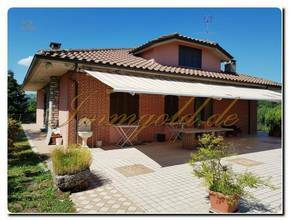 Thumbnail von Immogold, aparte Villa in sonniger Lage mit parkähnlichem Areal