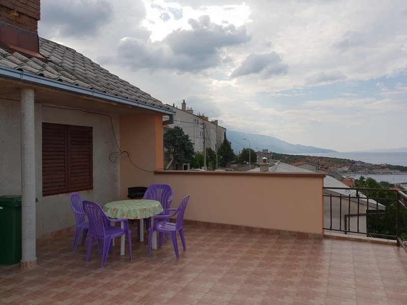 Thumbnail von Haus mit drei Wohnungen in schöner Lage mit Meerblick