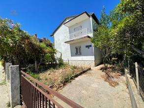 Thumbnail von Haus zur Renovierung nahe dem Meer