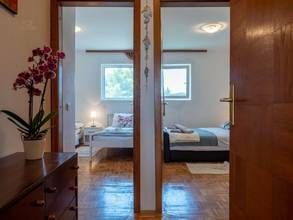 Thumbnail von Doppelhaushälfte mit vier Wohnungen