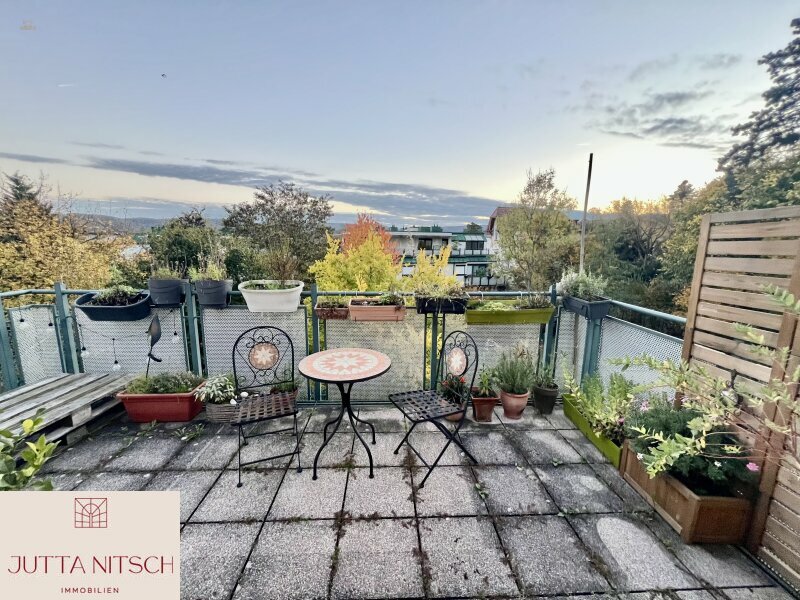 Thumbnail von Großzügige Terrassenwohnung mit zwei Tiefgaragenplätzen - Wien 1140 Hadersdorf