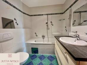 Thumbnail von Großzügige Terrassenwohnung mit zwei Tiefgaragenplätzen - Wien 1140 Hadersdorf