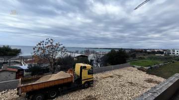 Thumbnail von Moderne Erdgeschosswohnungen im Neubau nahe dem Meer