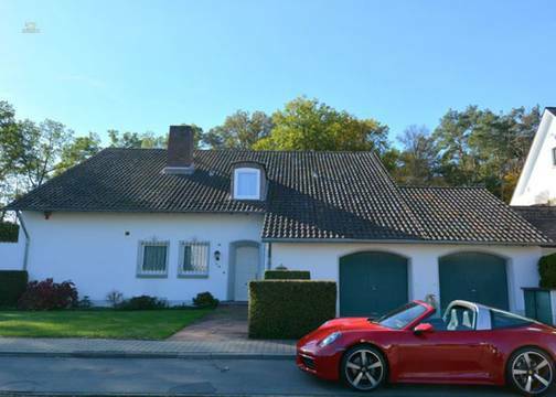 Herrschaftliche Villa auf parkähnlichem Grundstück - Neu-Isenburg/Gravenbruch