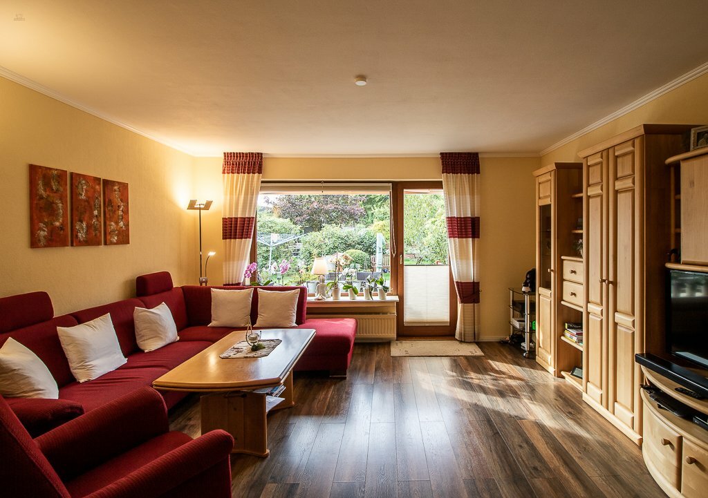 Thumbnail von Haus zum Kauf in 28717 Bremen, begehrte Lage in Bremen-Lesum