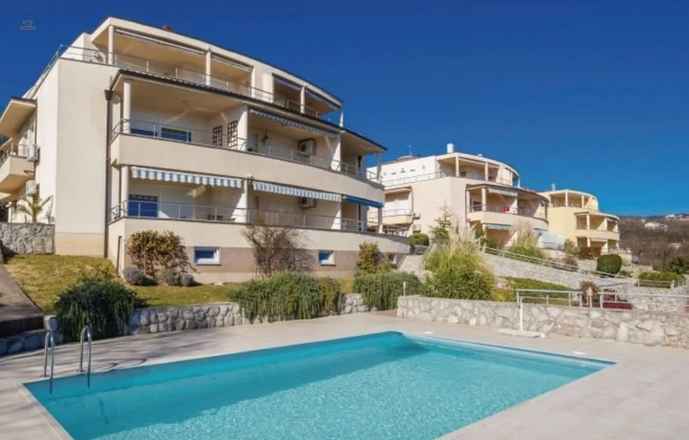 Appartement mit wunderschönem Meerblick und Community-Pool