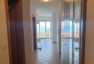 Thumbnail von Appartement mit wunderschönem Meerblick und Community-Pool