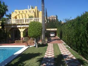 Thumbnail von Villa for sale in - Nueva Andalucia