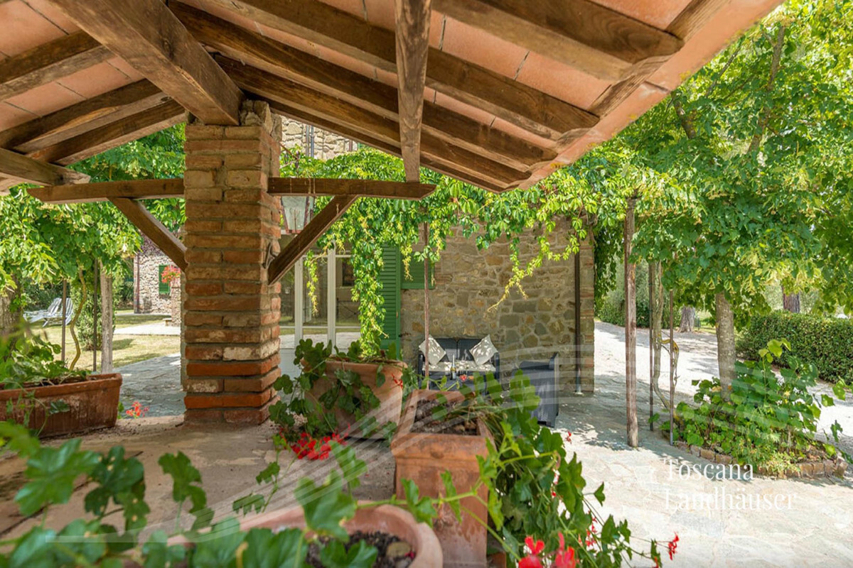 Thumbnail von Märchenhaftes Anwesen mit Pool und Olivenhain