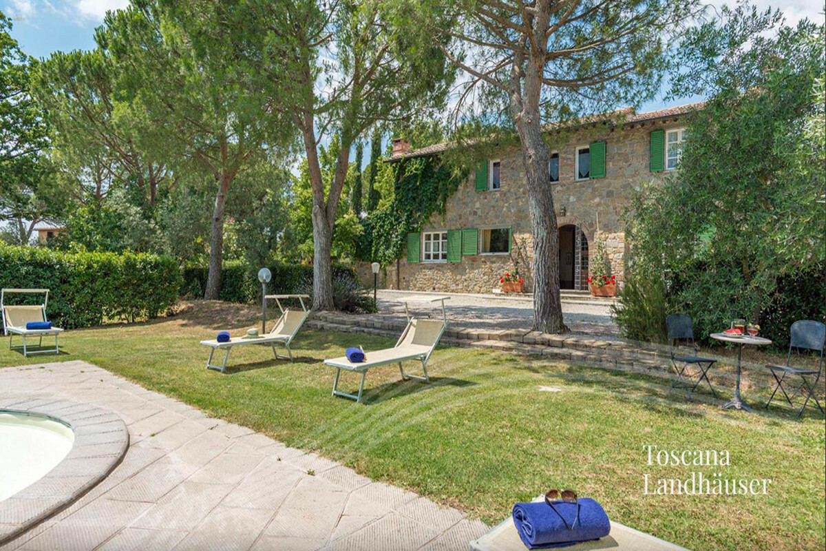 Thumbnail von Märchenhaftes Anwesen mit Pool und Olivenhain