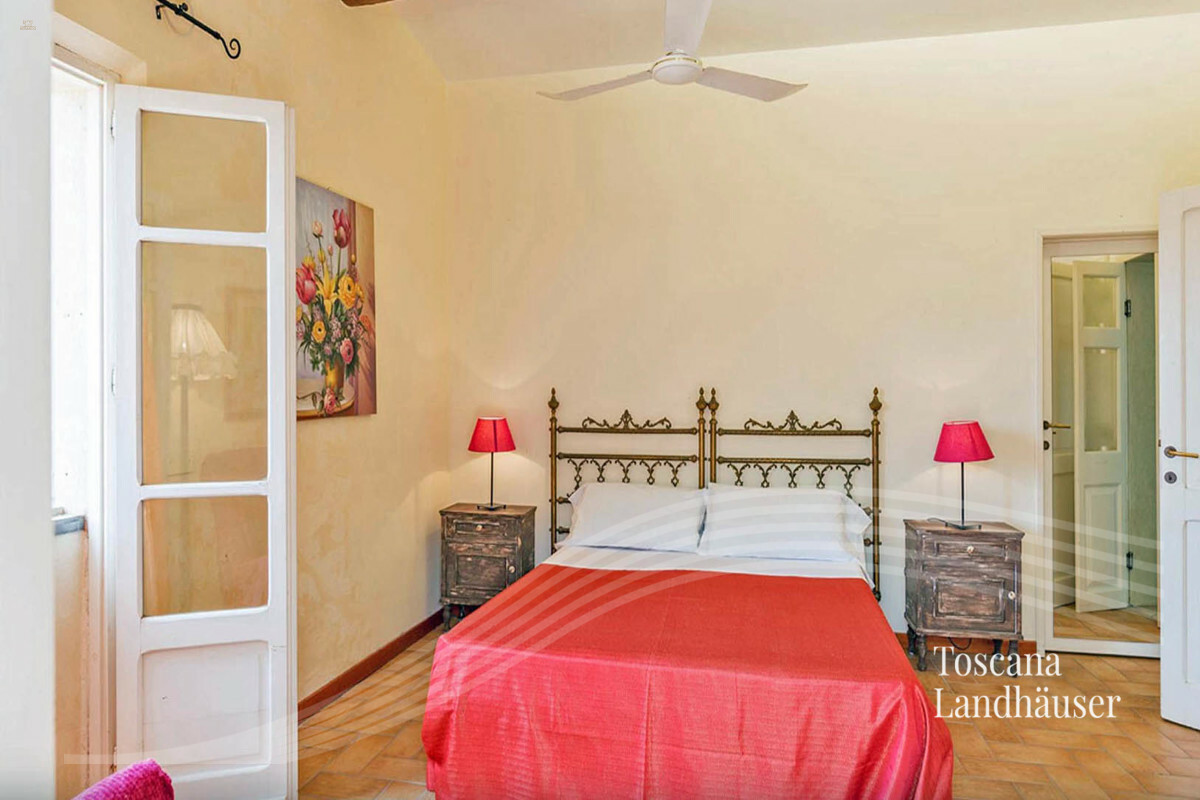 Thumbnail von Märchenhaftes Anwesen mit Pool und Olivenhain