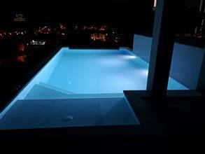 Thumbnail von Moderne Villa mit Infinity-Swimmingpool und Panorama-Meerblick, Region Trogir