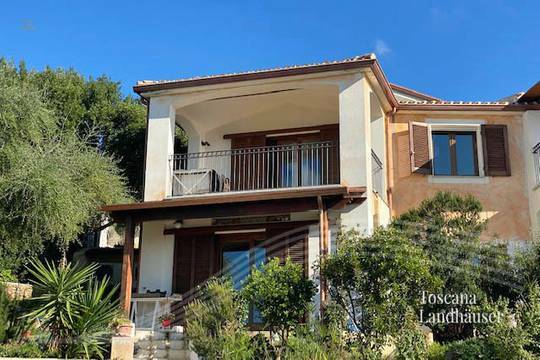 Geheimtipp - Villa, nur 2 km vom Meer entfernt - mit Meerblick und Garten