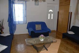 Thumbnail von Senj, Kvarner: Haus direkt am Meer mit 4 Wohnungen