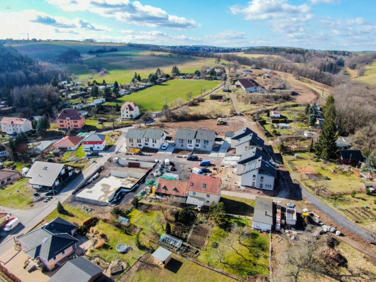 Thumbnail von 5 Zimmer Eigentumswohnung in neuem Wohngebiet mit viel Grün zum Kauf