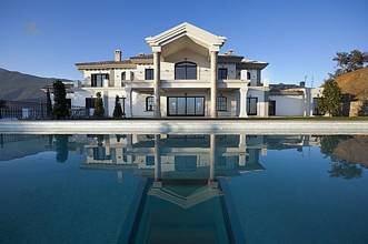 Thumbnail von villa for sale in - La Zagaleta