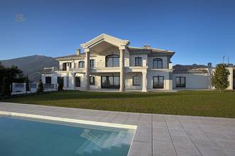 Thumbnail von villa for sale in - La Zagaleta