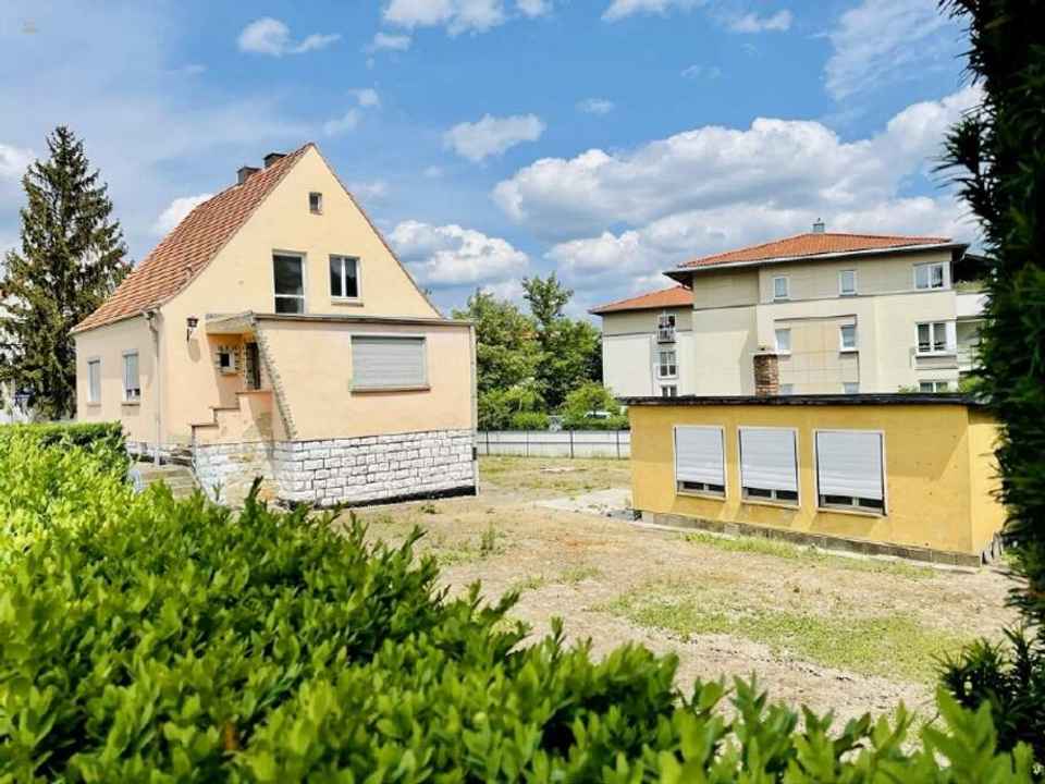 Einfamilienhaus mit Bauland in Dresden Leubnitz-Neuostra zum Kauf