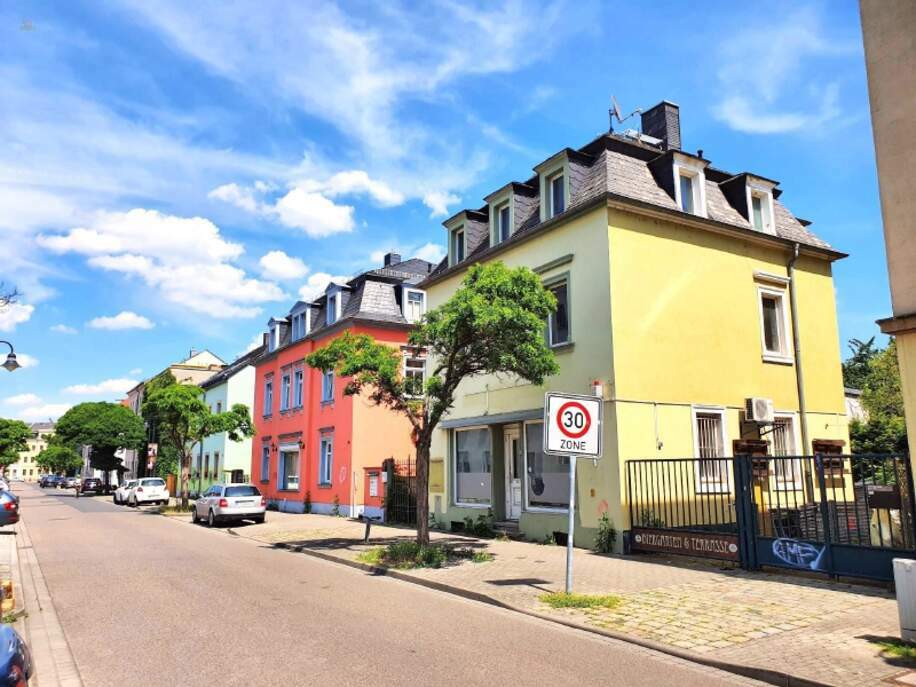Zweifamilienhaus in ruhiger Seitenstraße in Dresden Pieschen KAUFEN