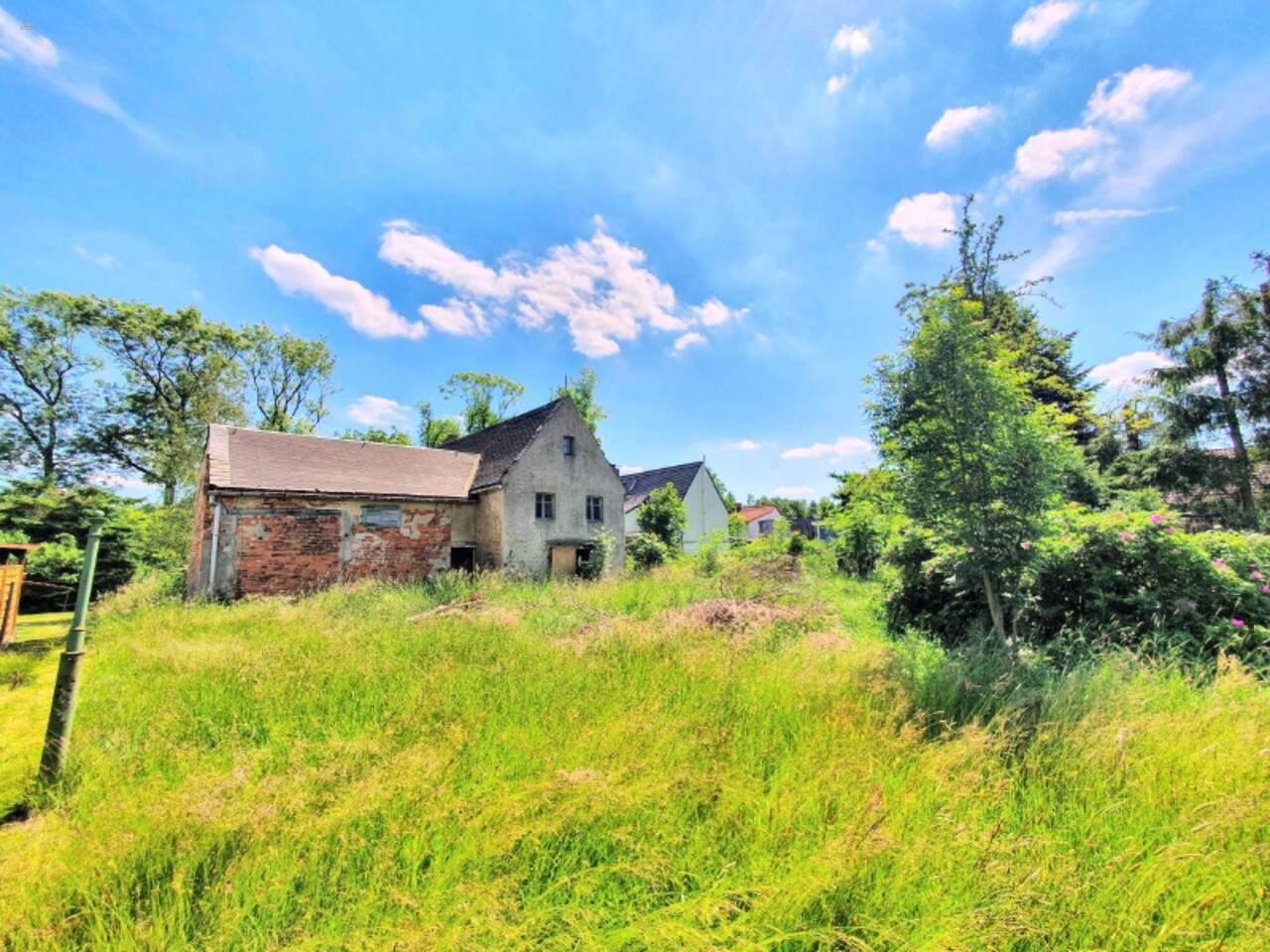 Thumbnail von Dresden Schullwitz ++ Baugrundstück zur Errichtung eines Eigenheims zum Kauf