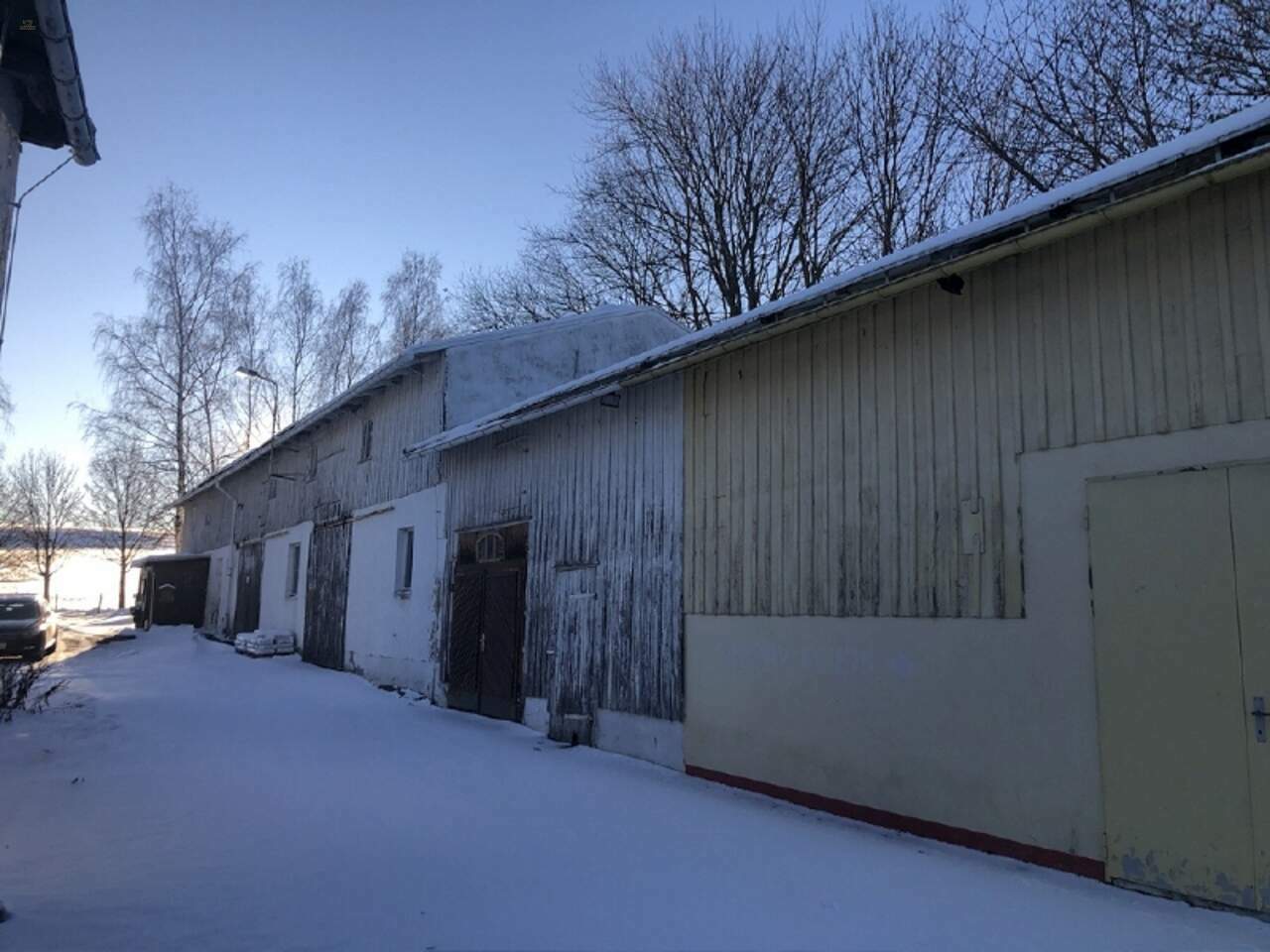 Thumbnail von Neuer Preis - Gewerbehof mit großem Grundstück kaufen