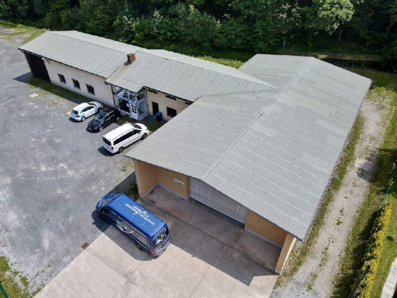 Thumbnail von Ihr Firmensitz unweit der A17 und Dresden zum Kauf! Halle + Büro + Freiflächen!