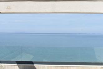 Thumbnail von Modernes Penthouse direkt am Meer