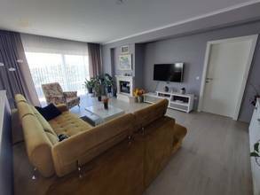 Thumbnail von Appartementhaus mit vier Wohnungen und Meerblick