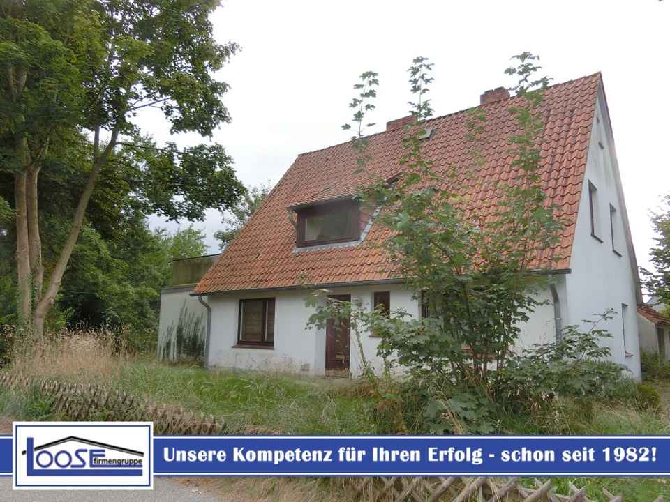 Großes Baugrundstück in ruhiger Lage mit Restbestand in Lübeck