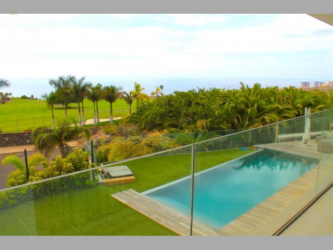 Thumbnail von PC2444 Teneriffa Süd - Luxus Villa auf dem  Adeje Golfplatz