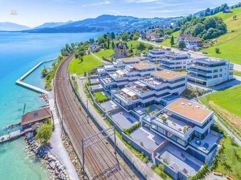 Office with a view---Büro mit Aussicht