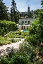 Thumbnail von Очень уютная и красивая вилла с фантастическим садом