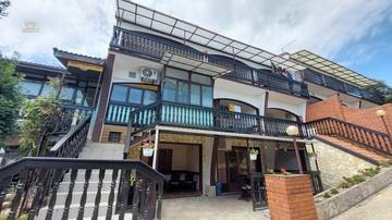 Thumbnail von Appartementhaus mit Blick auf das Meer