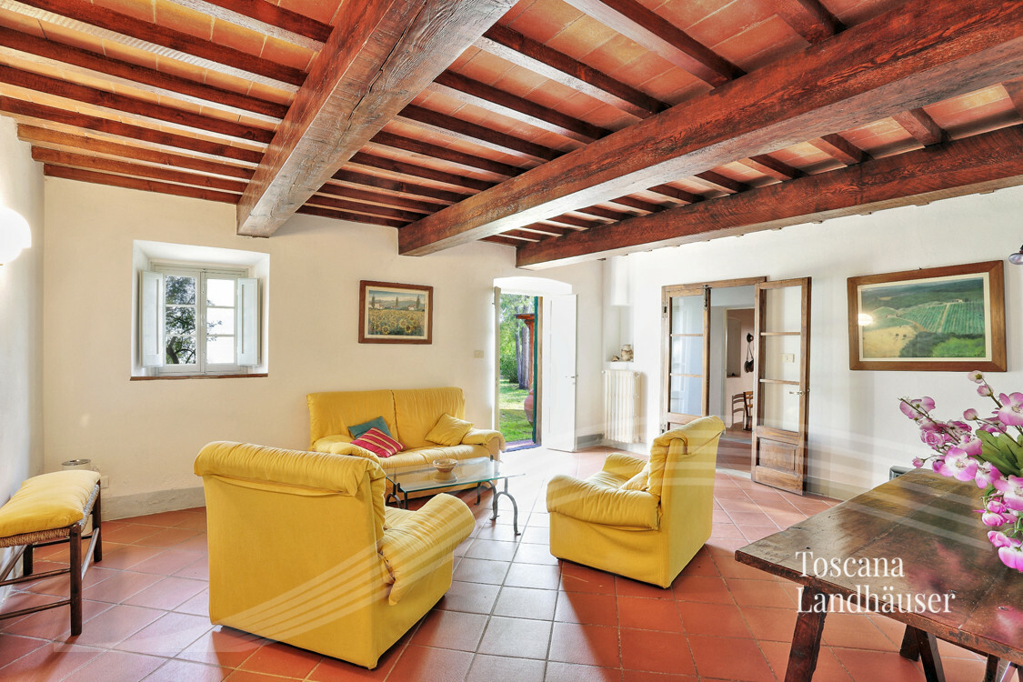 Thumbnail von Antikes Landhaus mit Nebengebäude in Mitten der Weinberge von Bolgheri