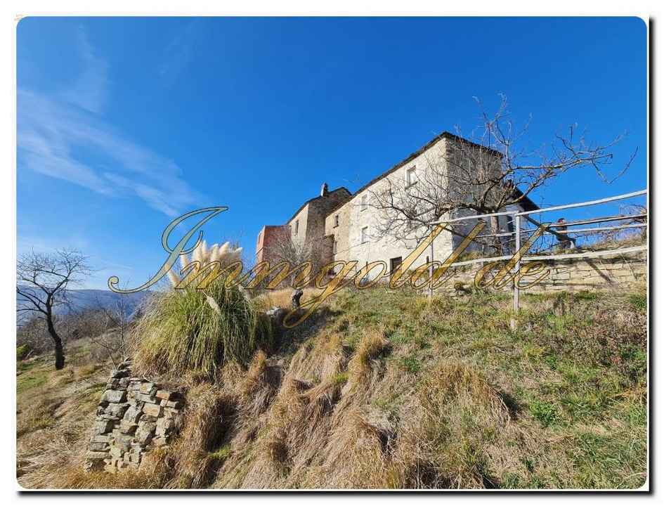Immogold Panorama-Bauernhaus in beherrschender, dominanter Stellung
