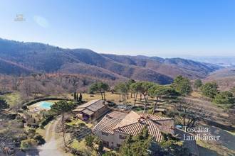 Thumbnail von Auf der Hügelkuppe befindliches Anwesen mit traumhaftem Panoramablick und Pool