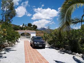 Thumbnail von villa for sale in - Torrox