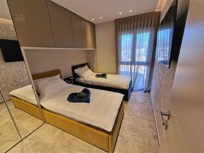 Thumbnail von Moderne Maisonettewohnung mit Blick auf das Meer