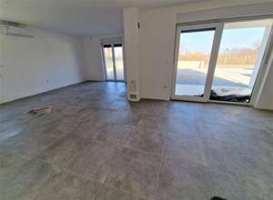 Thumbnail von Modernes Familienhaus mit Meerblick