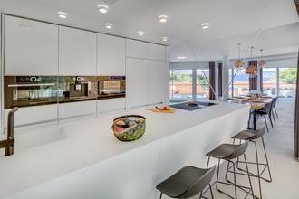 Thumbnail von Moderne Luxusvilla mit Swimmingpool und Meerblick, Insel Hvar