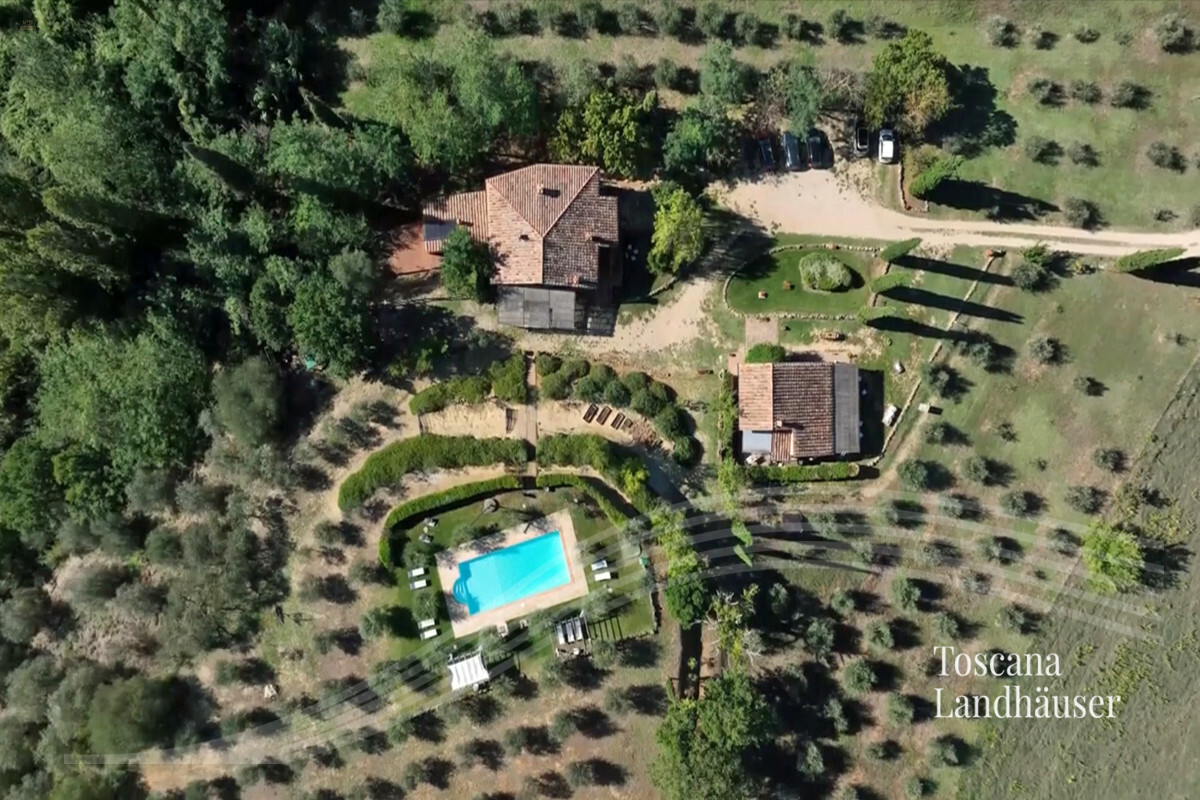 Thumbnail von Fantastisches Anwesen mit Nebengebäude und Pool